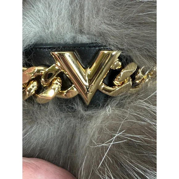 Louis Vuitton Prime Time Black Leather Gold Chain Logo fur Loafers Flats - Picture 4 of 16